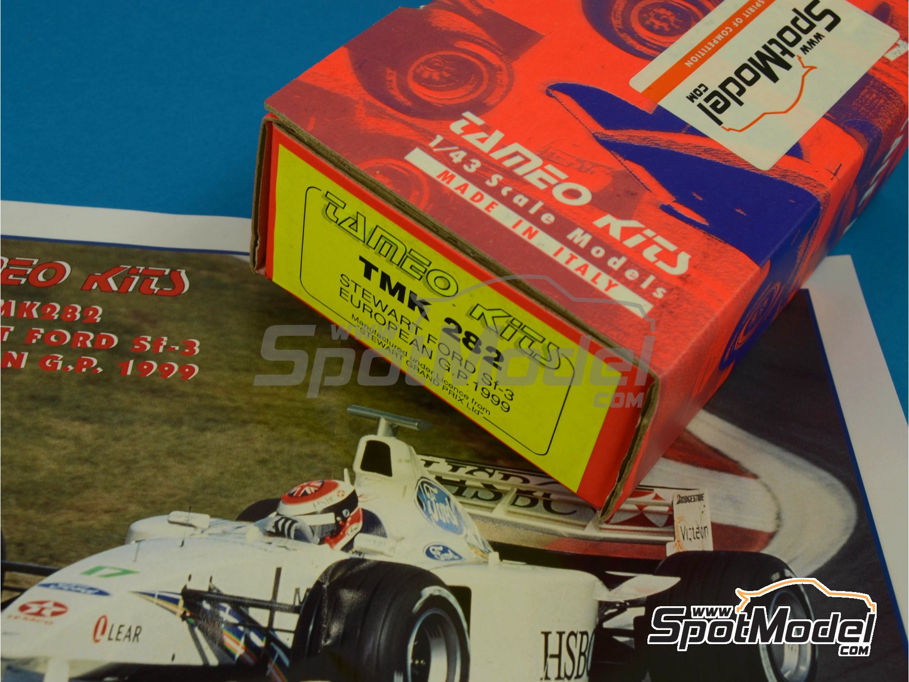 Tameo Kits TMK282: Car scale model kit 1/43 scale - Stewart Ford